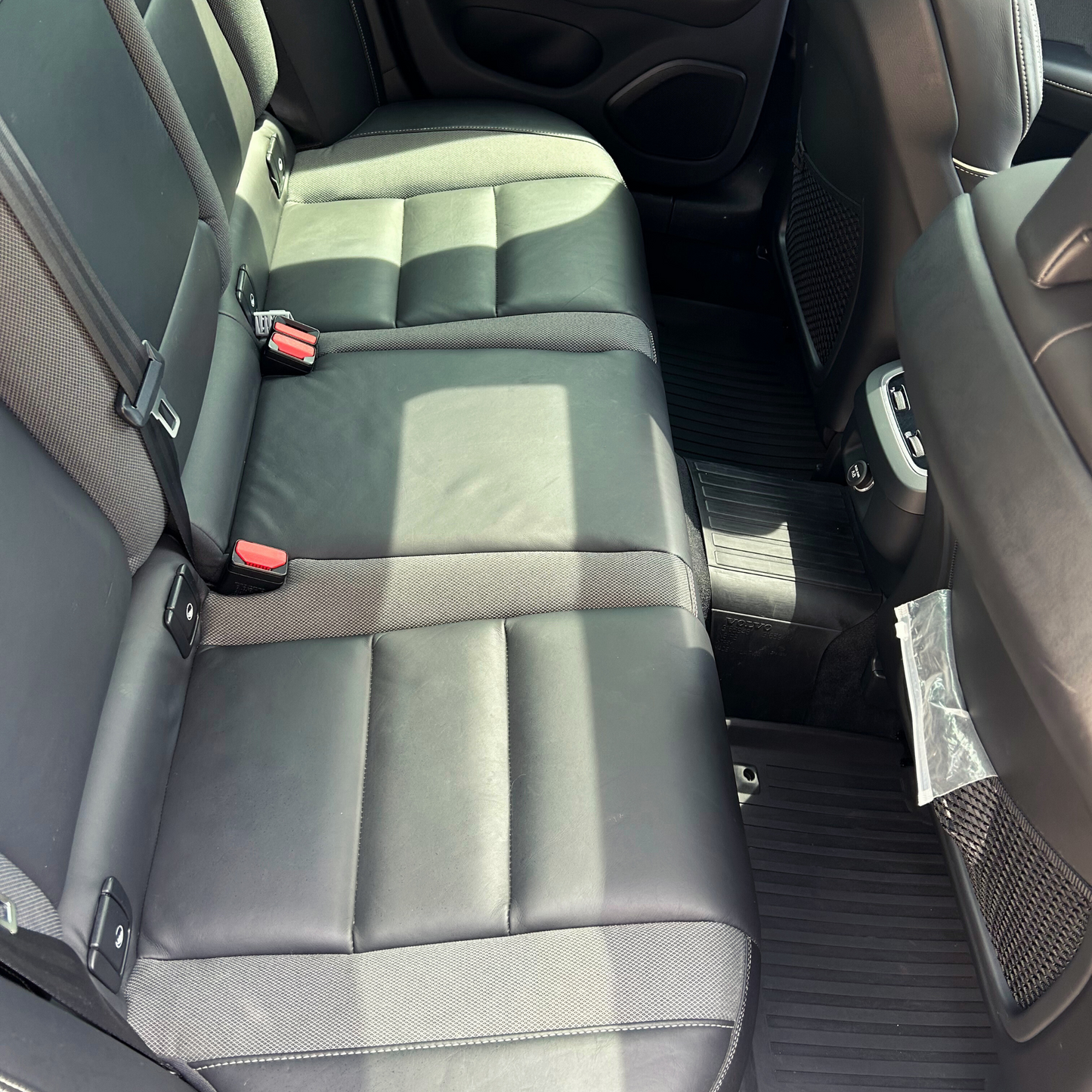 In & Out Detail