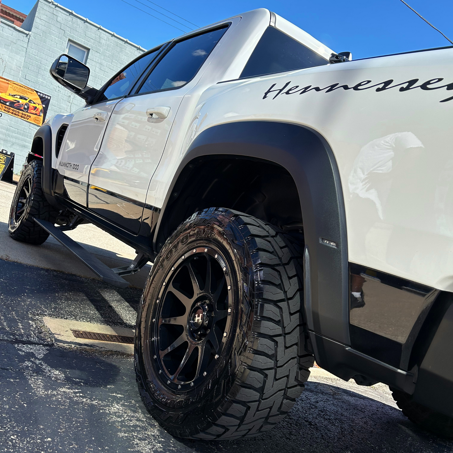 In & Out Detail